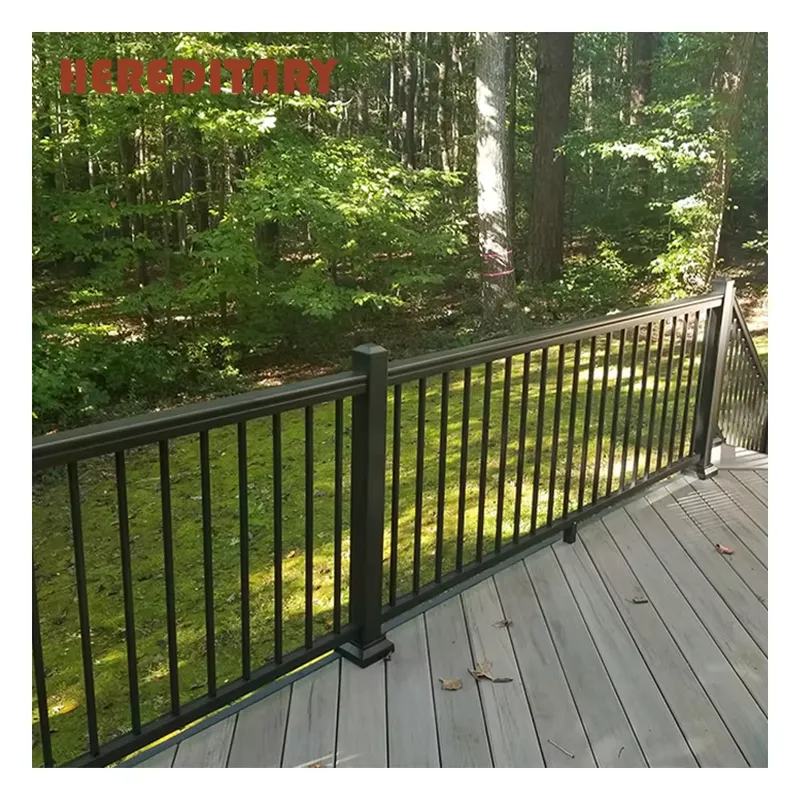 درابزين ألومنيوم أسود بتصميم ب - مراجعة Interior Design Deck وسعره